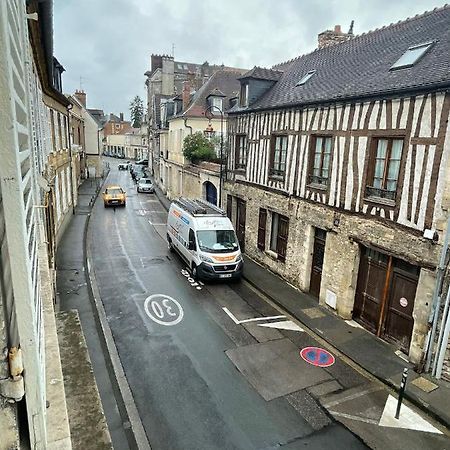 Le Logis Des Remparts - Hyper Centre Apartment กงเปียญ ภายนอก รูปภาพ