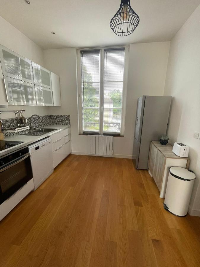 Le Logis Des Remparts - Hyper Centre Apartment กงเปียญ ภายนอก รูปภาพ