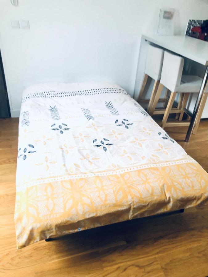 Le Logis Des Remparts - Hyper Centre Apartment กงเปียญ ภายนอก รูปภาพ